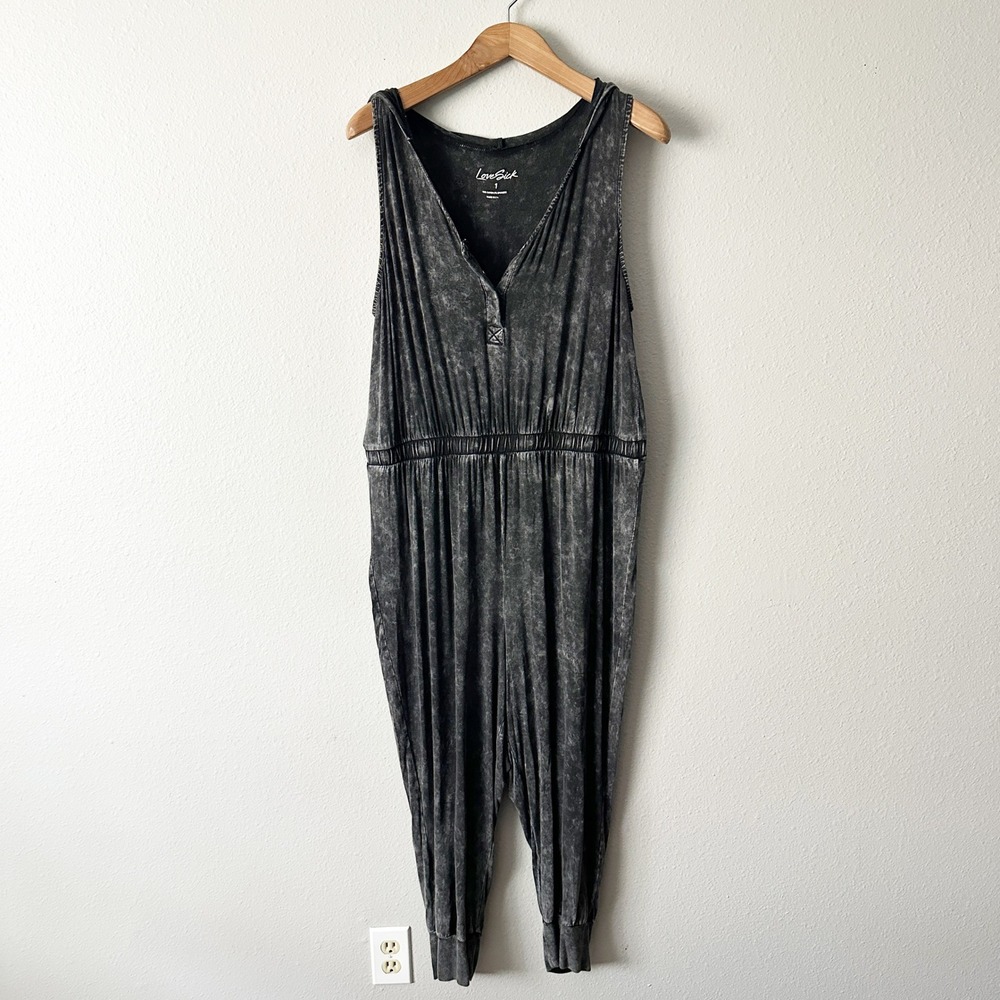 TORRID Love Sick Gray Acid Wash Sleeveless Hooded Jumpsuit Women's Plus Size 1X - Picture 2 of 12